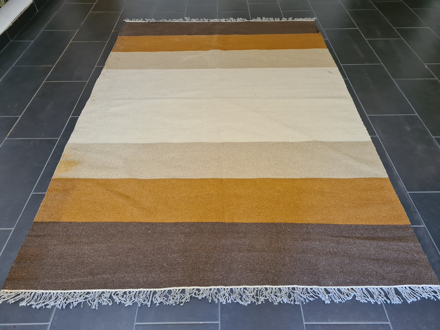 Feiner handgeknüpfter Perser Teppich Orientteppich Kelim 247x168cm