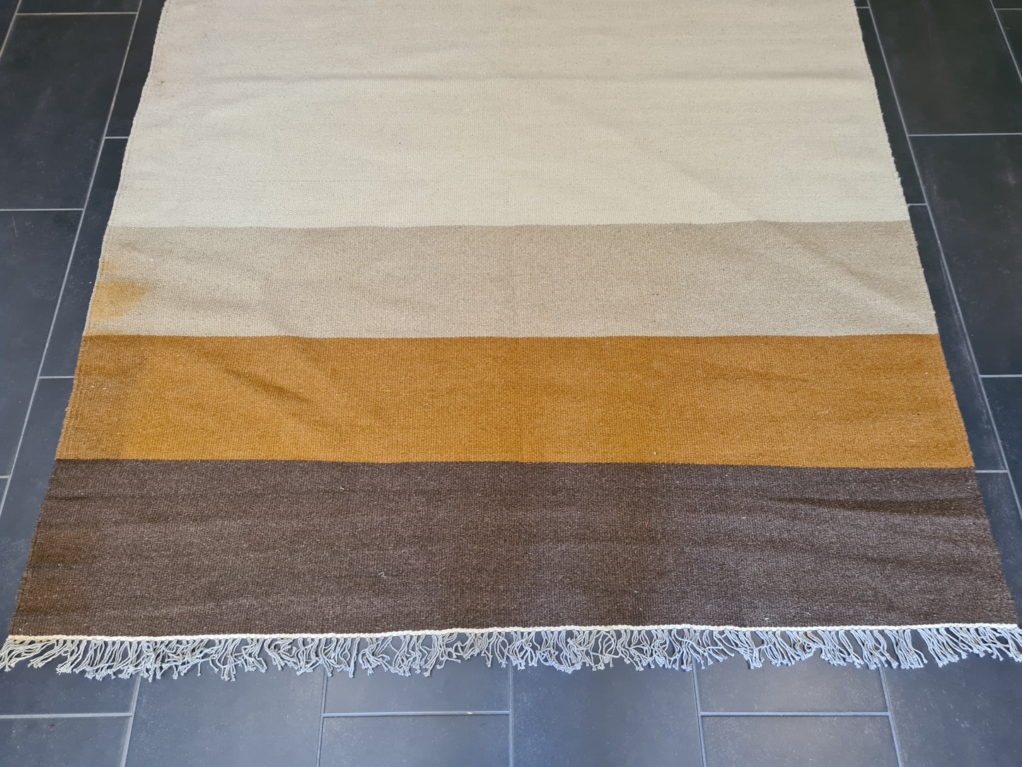 Feiner handgeknüpfter Perser Teppich Orientteppich Kelim 247x168cm