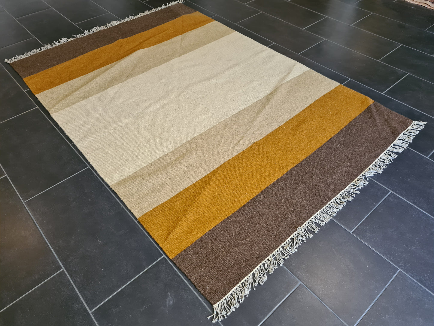 Feiner Handgeknüpfter Perser Teppich Orientteppich Kelim 206x139cm