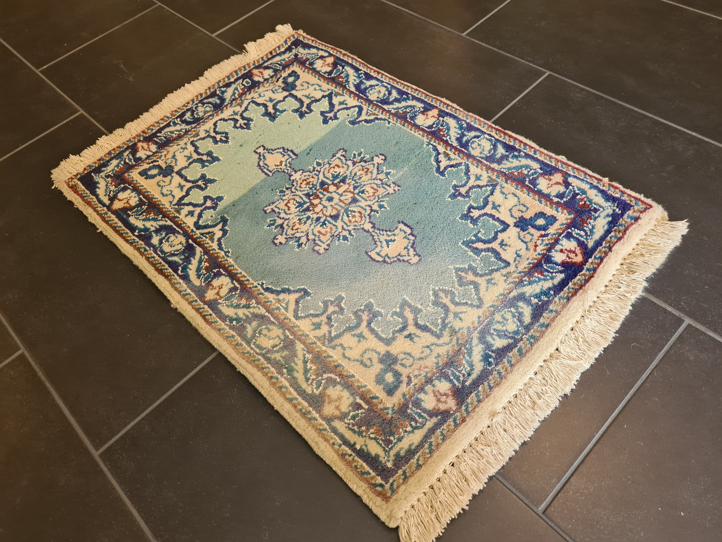 Feiner handgeknüpfter Perser Teppich Nain Orientteppich 80x55cm