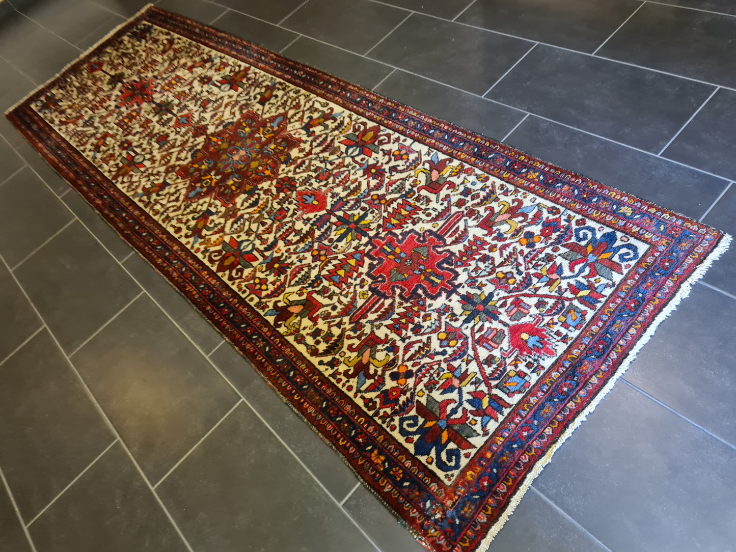 Antiker Handgeknüpfter Perser Heris Teppich Orientteppich 306x100cm