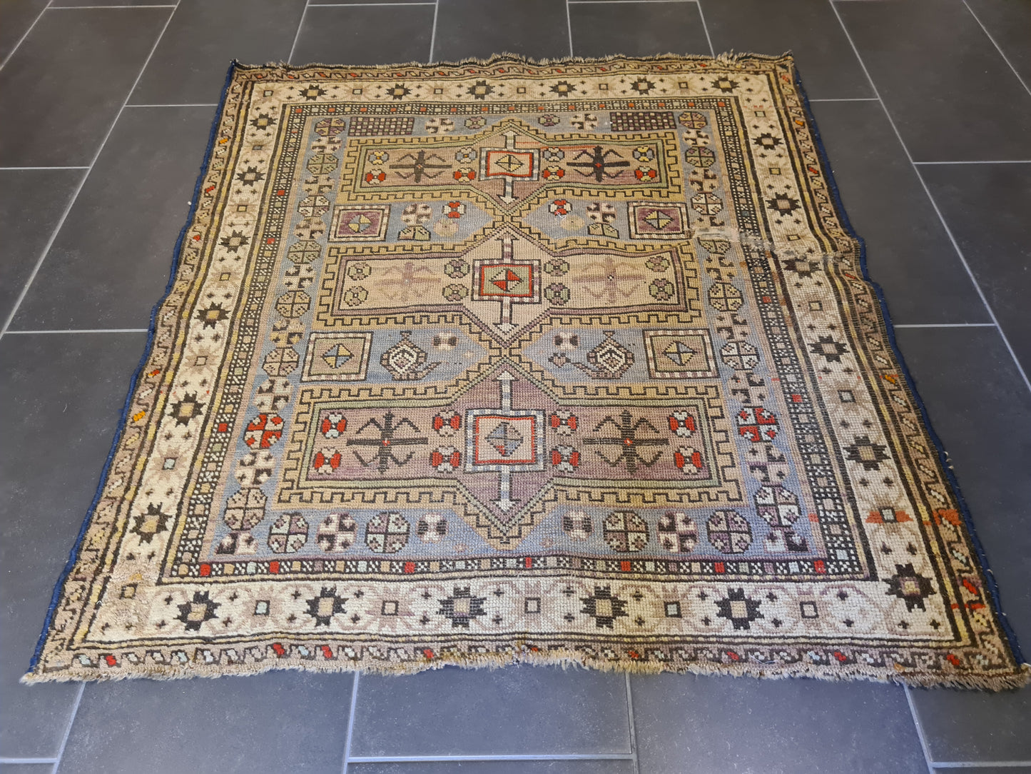 Antiker Handgeknüpfter Perser Orientteppich Kasak Sammlerstück 126x117cm