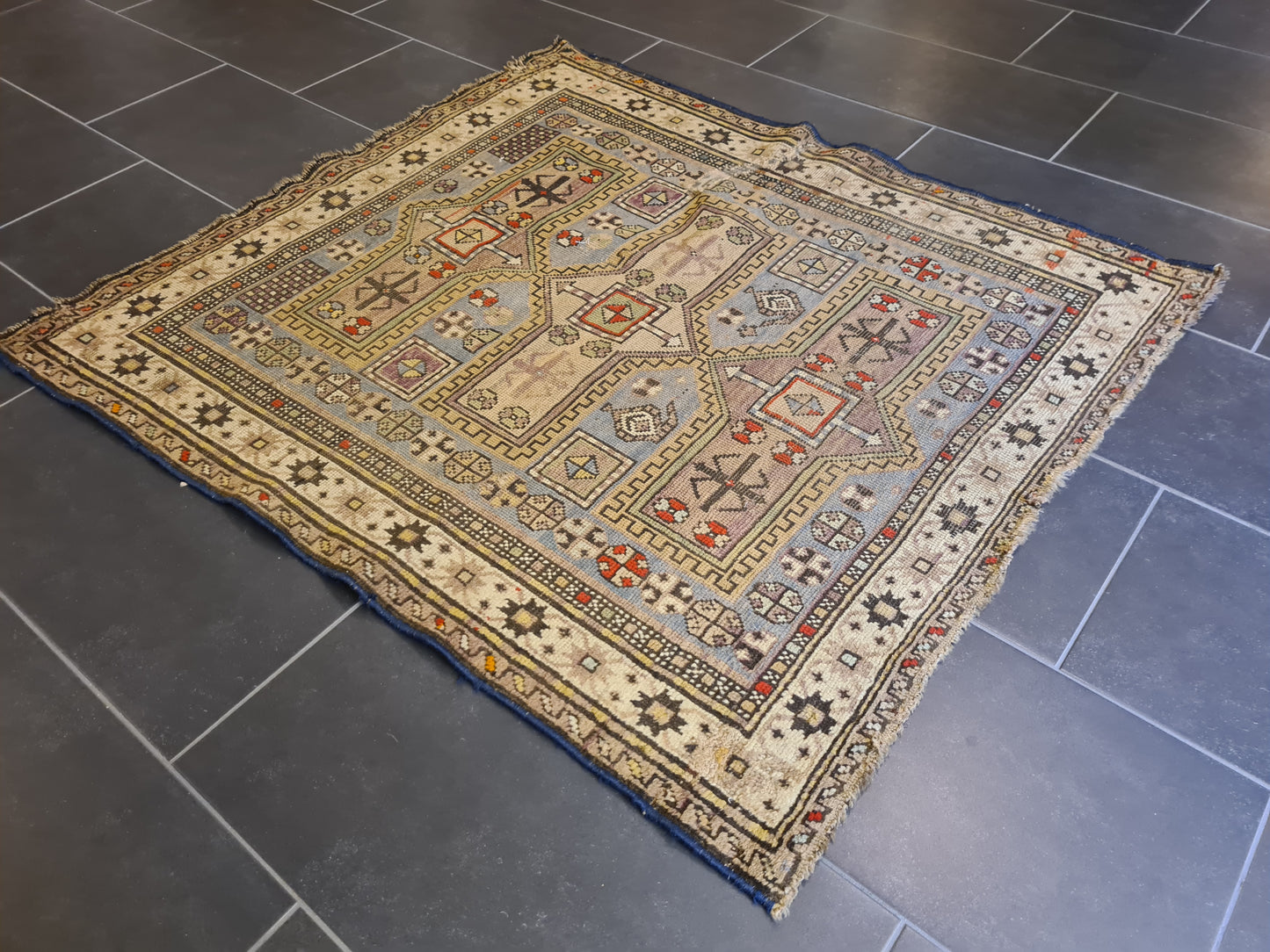 Antiker Handgeknüpfter Perser Orientteppich Kasak Sammlerstück 126x117cm