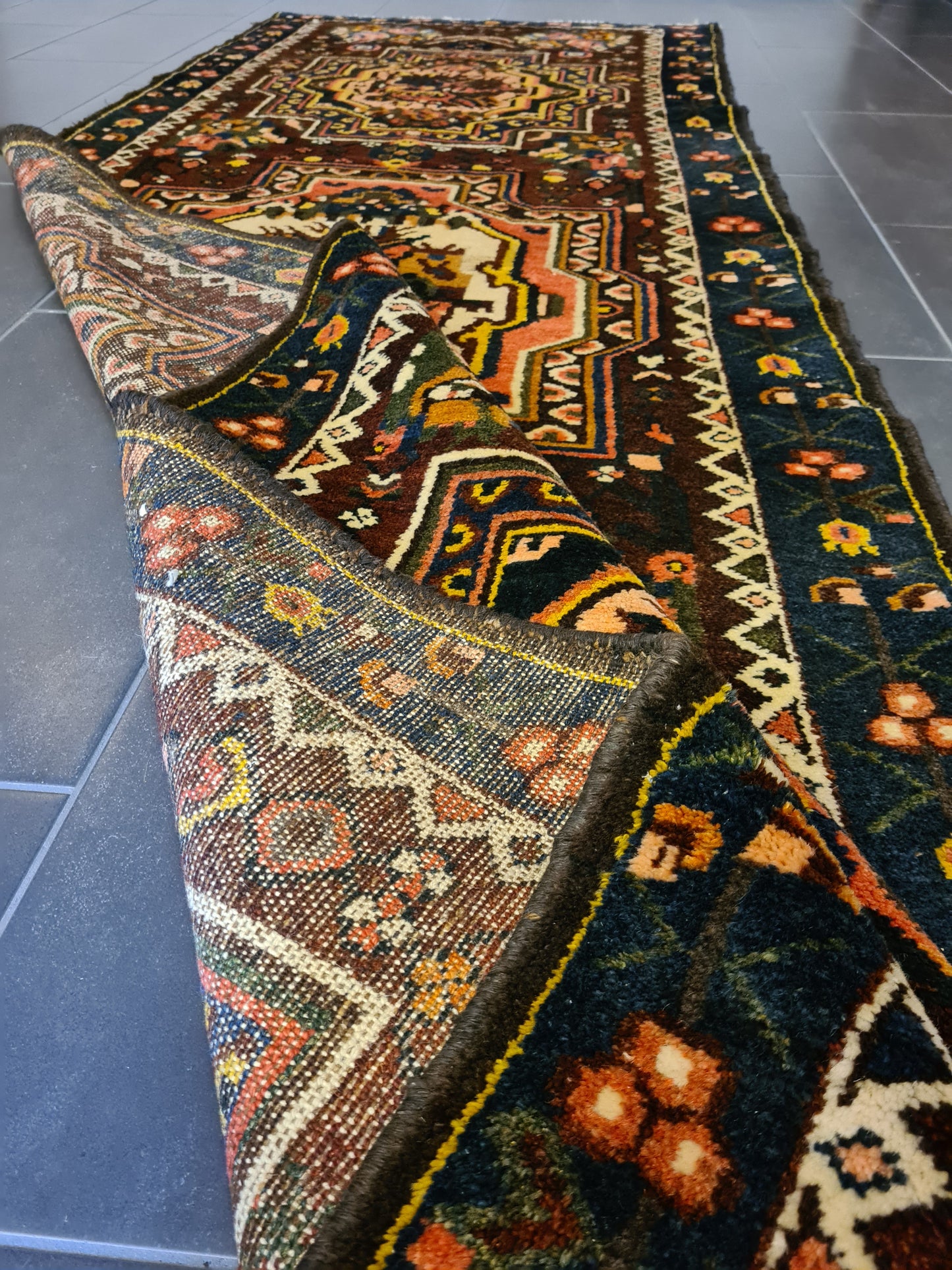 Antiker Dekorativer Handgeknüpfter Perser Teppich Bachtiar Orientteppich 340x105cm