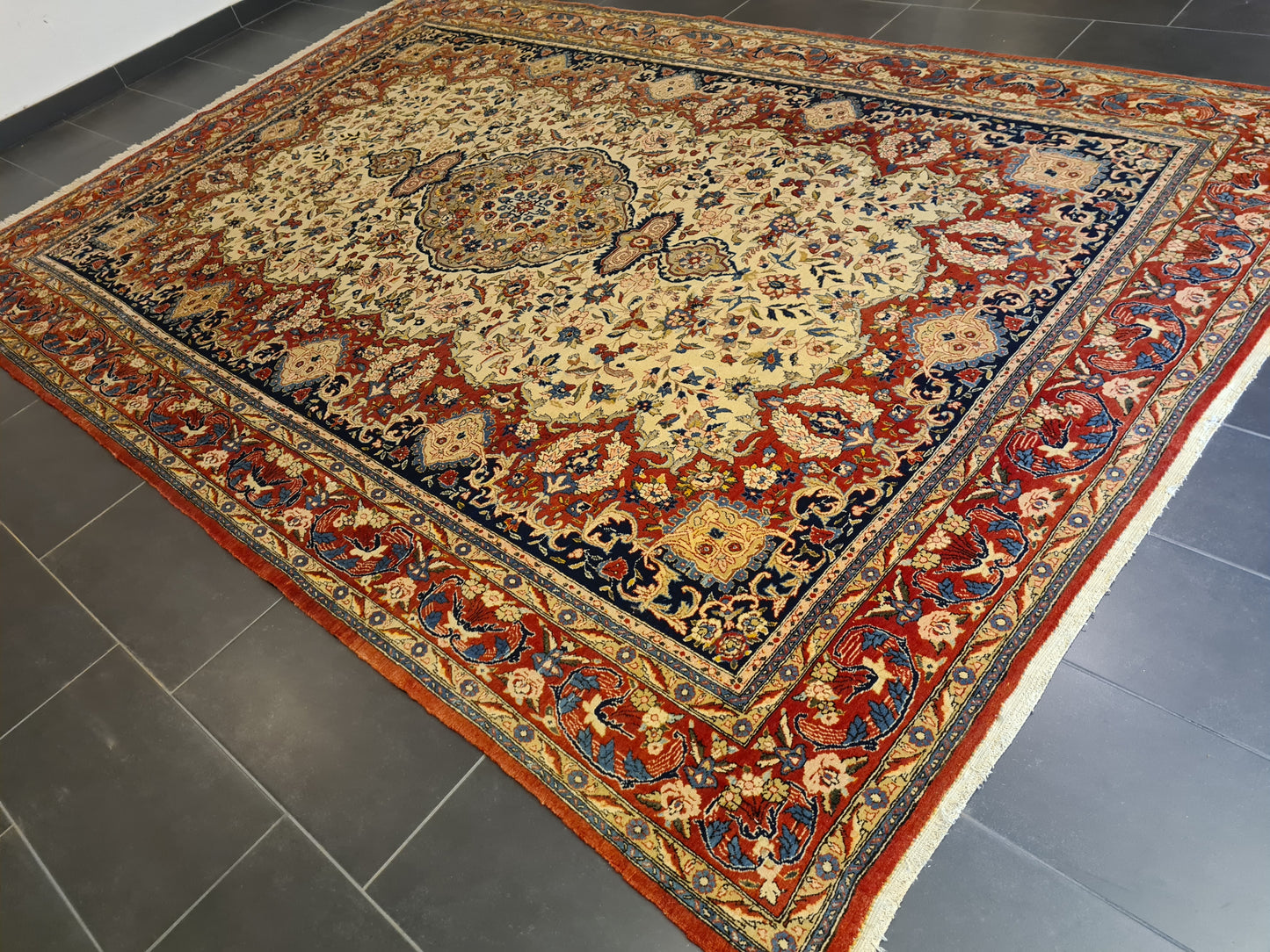 Handgeknüpfter Perser Teppich Orientteppich Ghoum Feiner Teppich 360x250cm