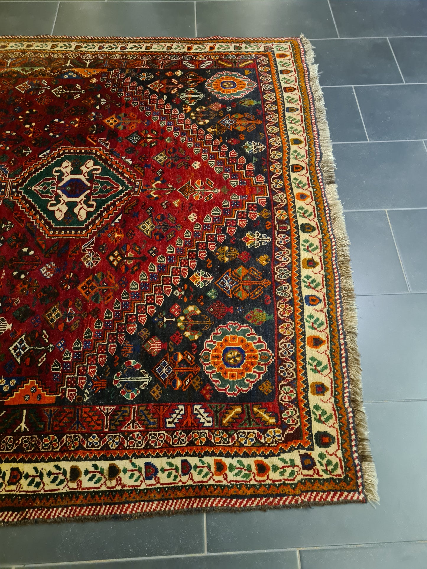 Perser Teppich Shiraz Orientteppich handgeknüpft Sammlerstück 253x176cm