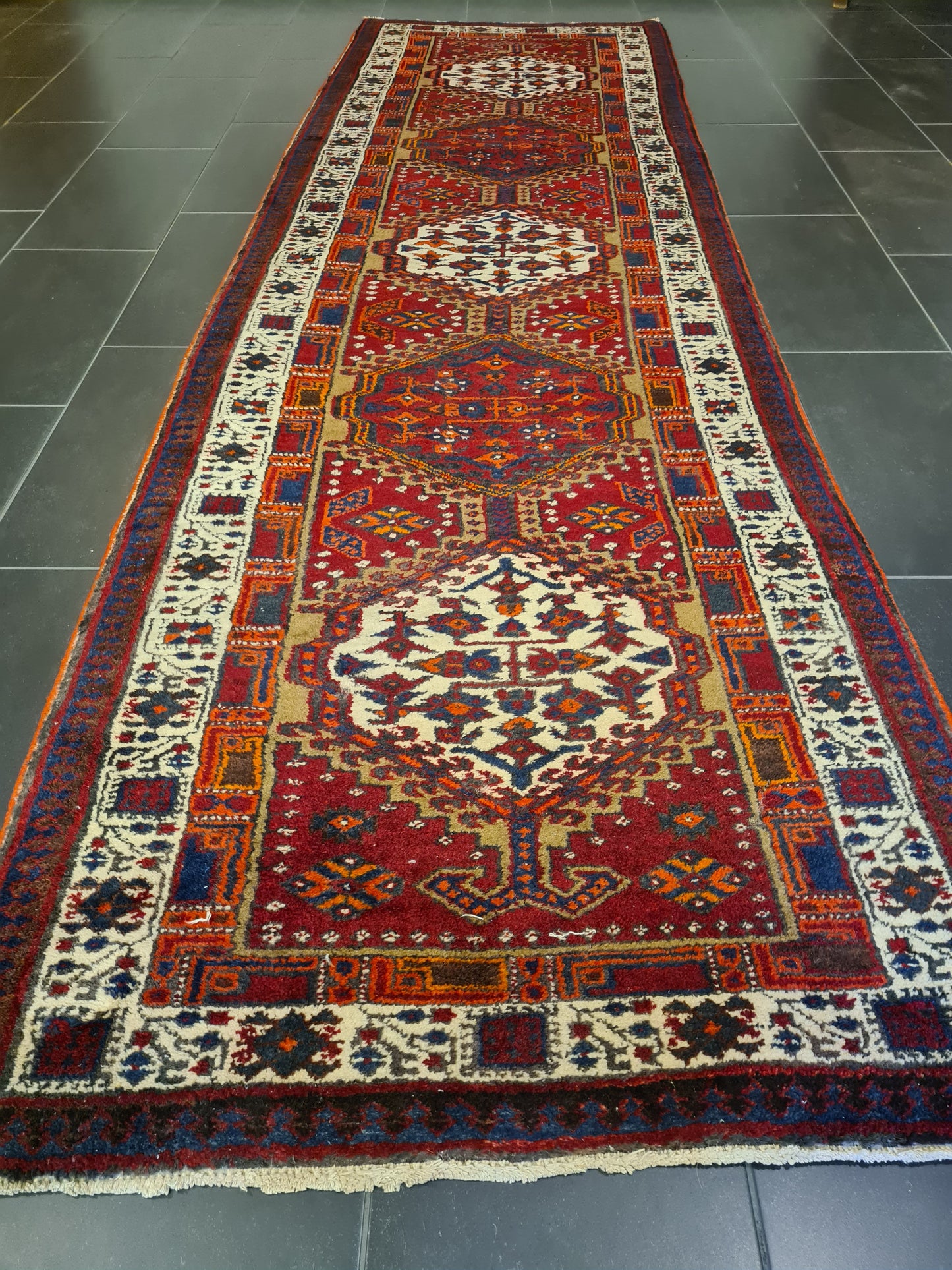 Perser Teppich Orientteppich Heris handgeknüpft antik Läufer 358x105cm