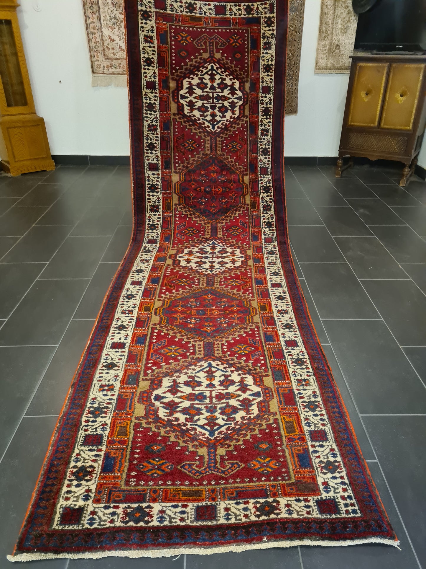 Perser Teppich Orientteppich Heris handgeknüpft antik Läufer 358x105cm