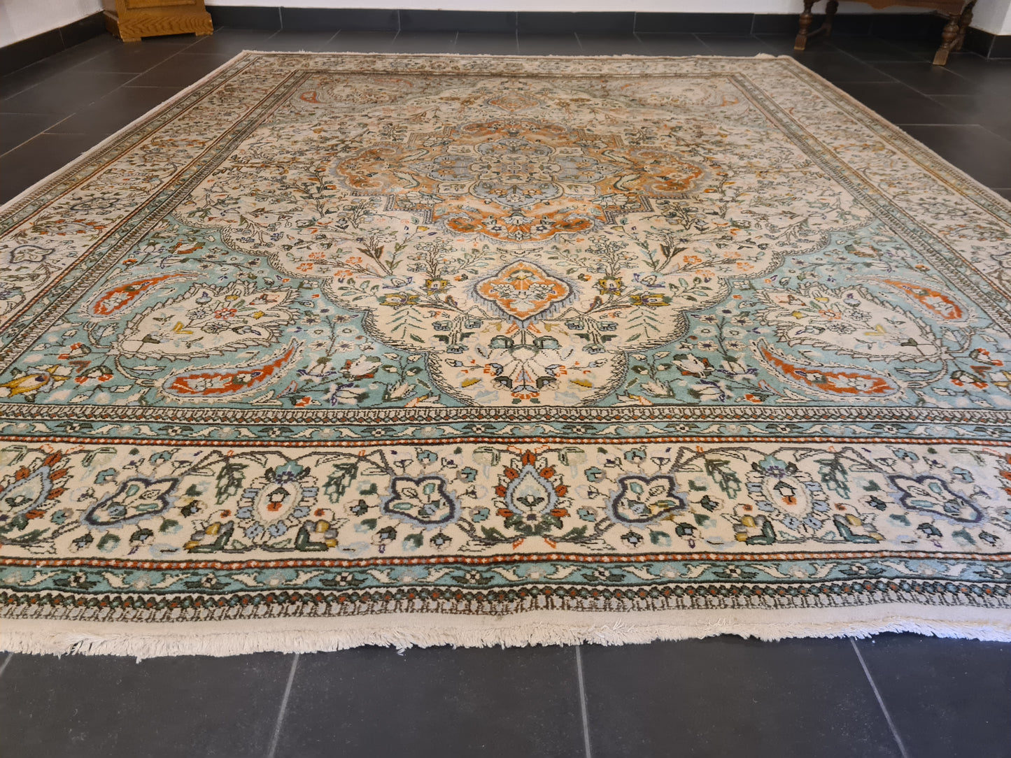 Perser Teppich Orientteppich Täbris Palastteppich handgeknüpft 310x252cm