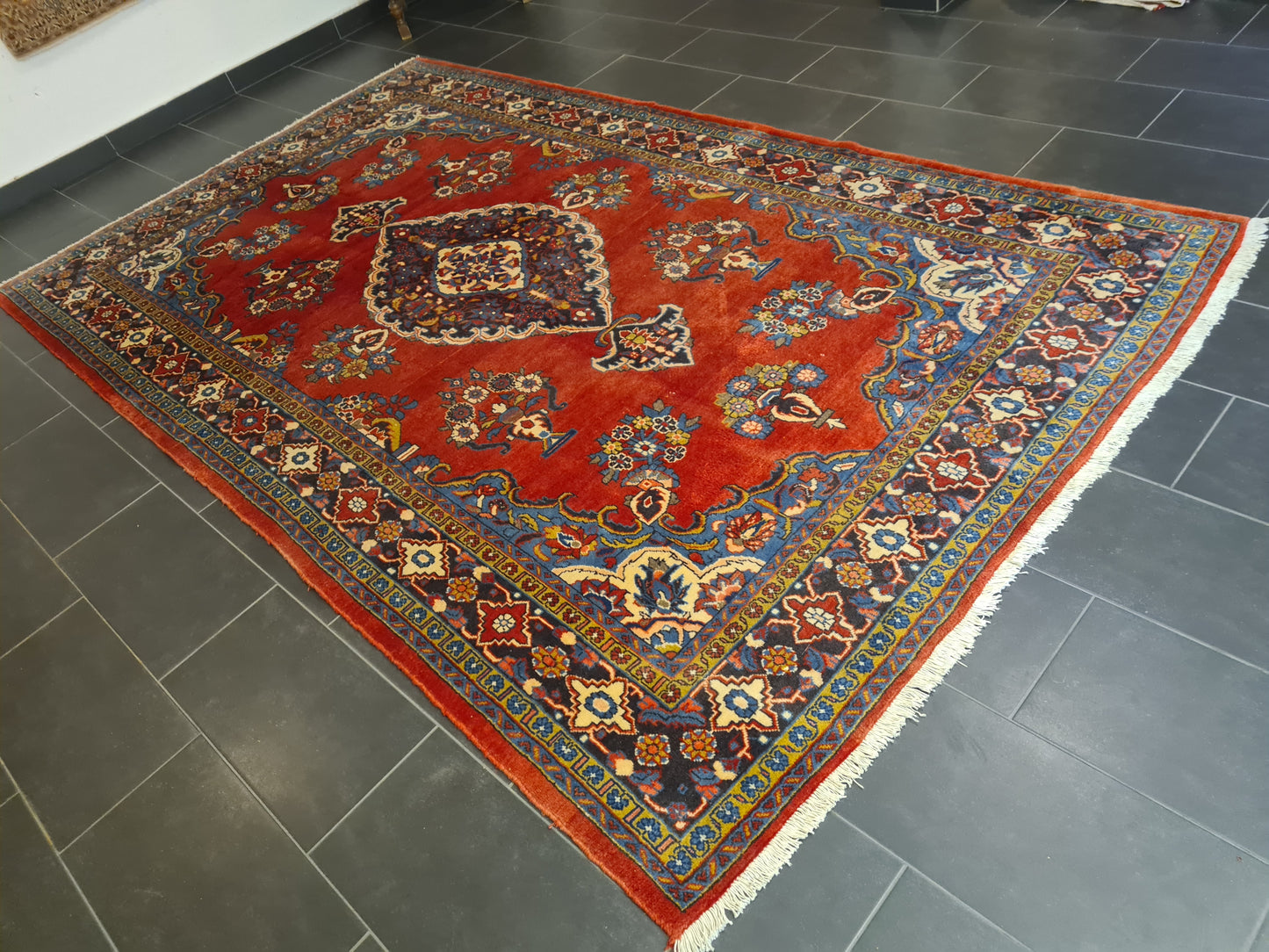 Perser Teppich Orientteppich Täbris handgeknüpft fein antik 342x213cm