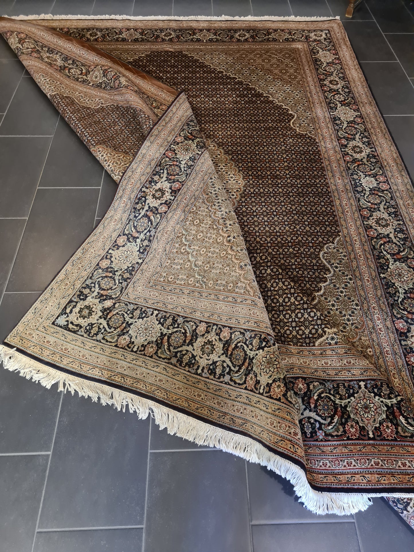 Orientteppich Täbris Mahi Seidenteppich handgeknüpft 350x250cm