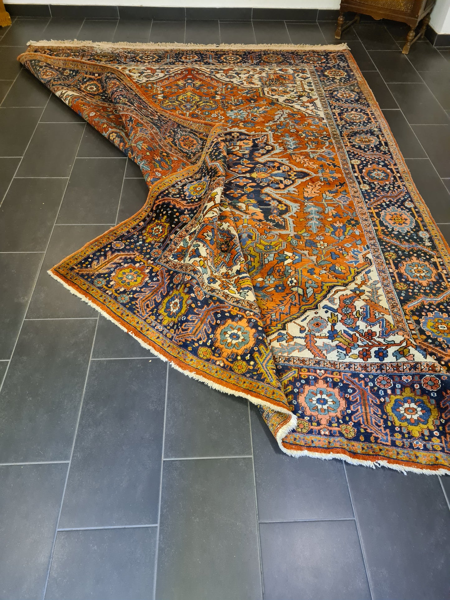 Perserteppich Orientteppich Heris Handgeknüpfter antiker Teppich 377x260cm