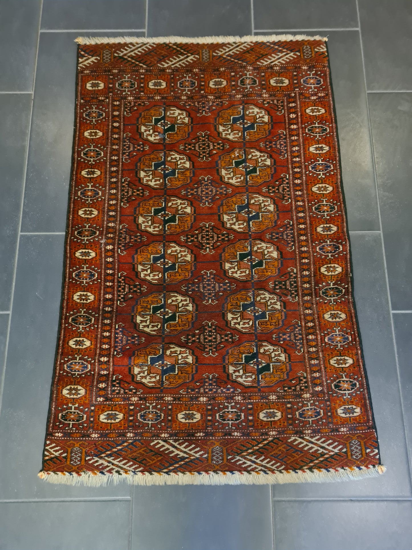 Perserteppich Orientteppich antiker Teppich Handgeknüpfter UdssR Jomut 113x71cm