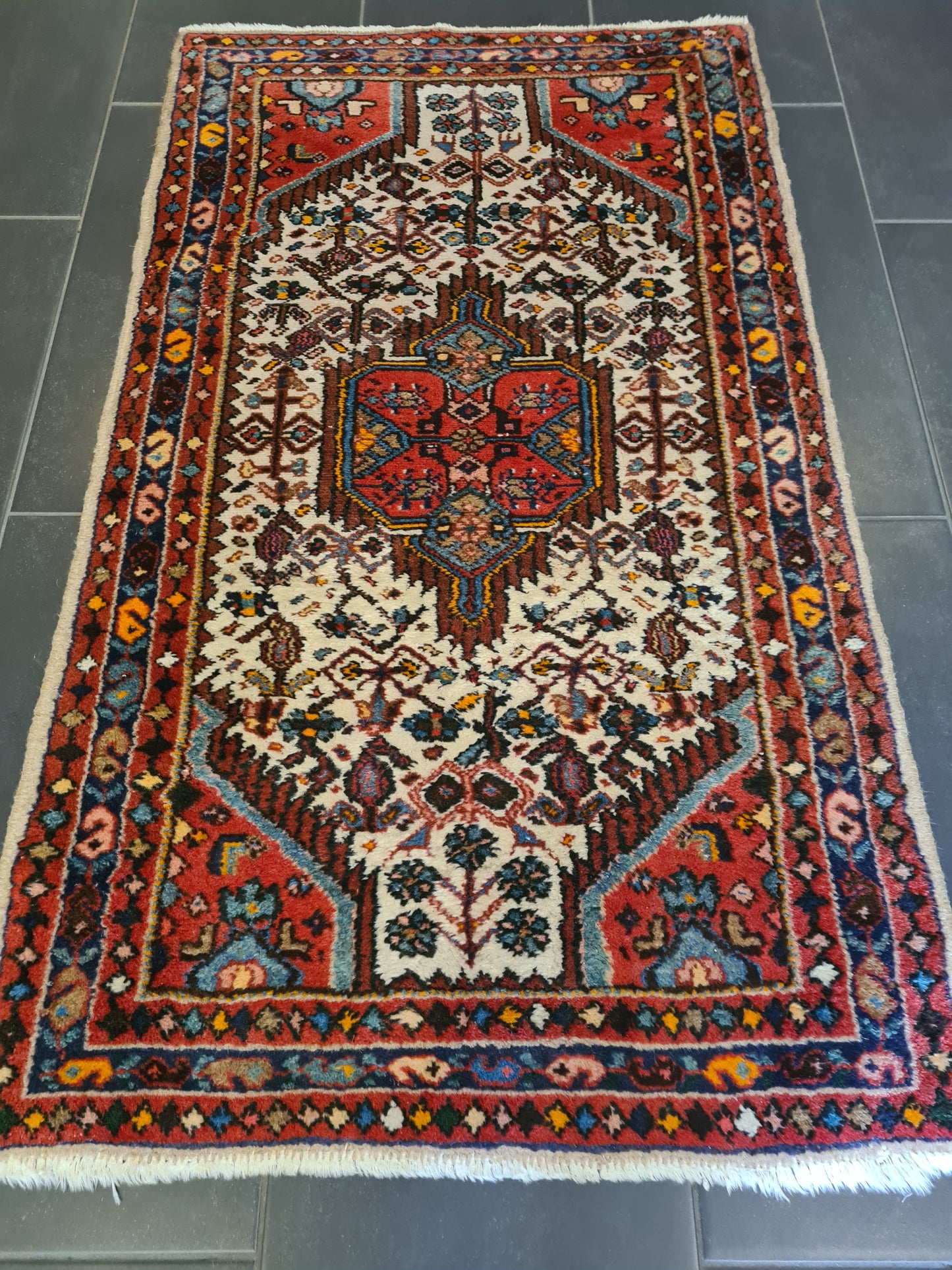 Perserteppich Orientteppich Handgeknüpfter Malaya Teppich antik fein 130x75cm