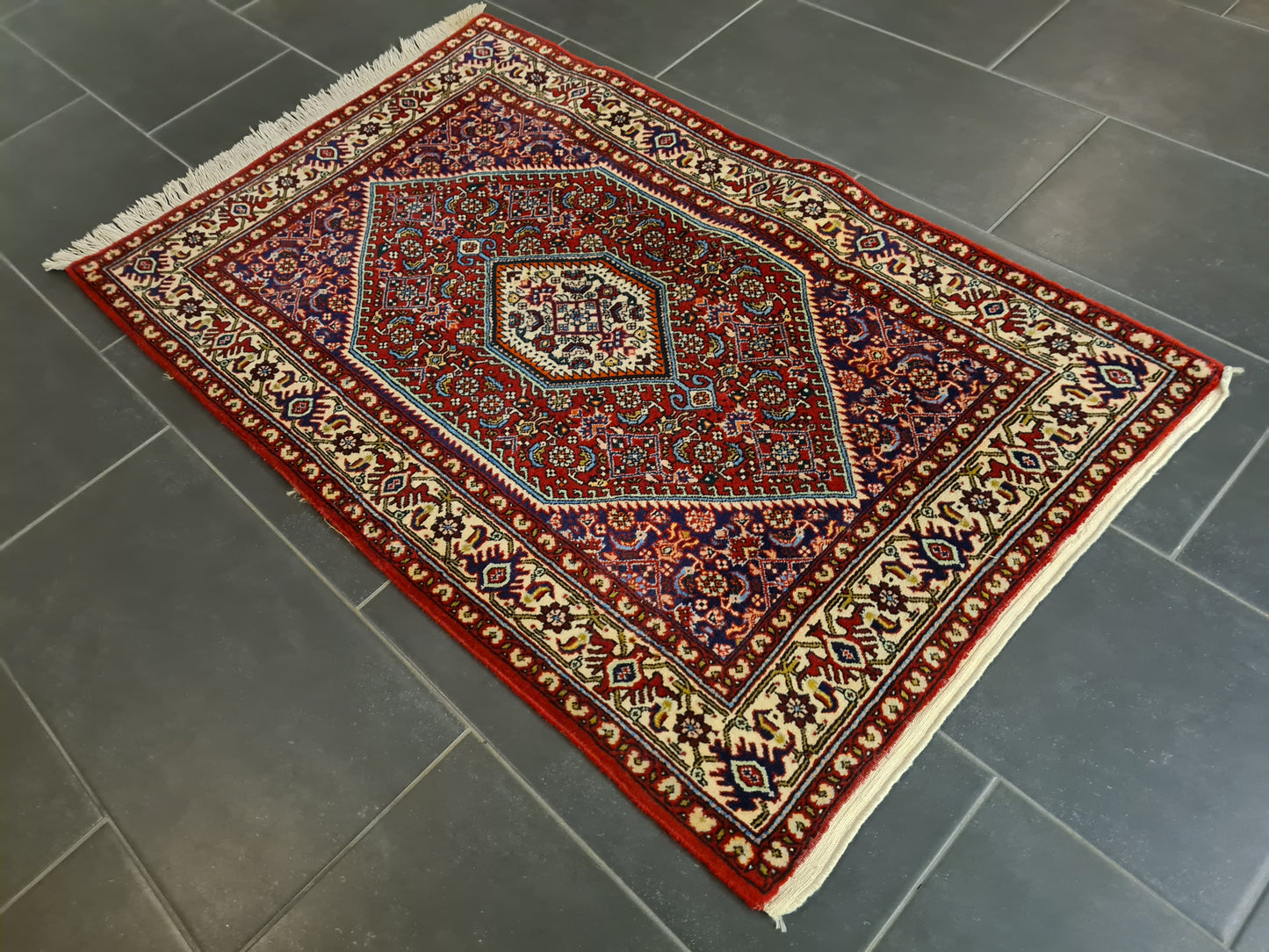 Perserteppich Orientteppich Handgeknüpfter Teppich Bidjar 131x81cm