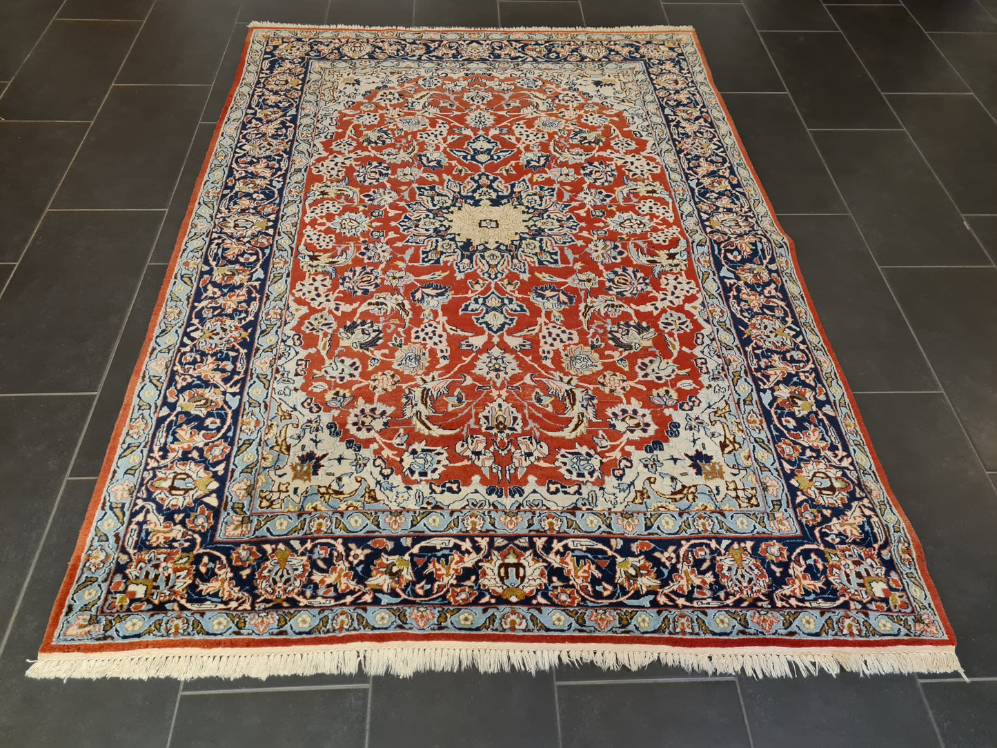 Perserteppich Orientteppich Handgeknüpfter Teppich Isfahan fein 212x155cm