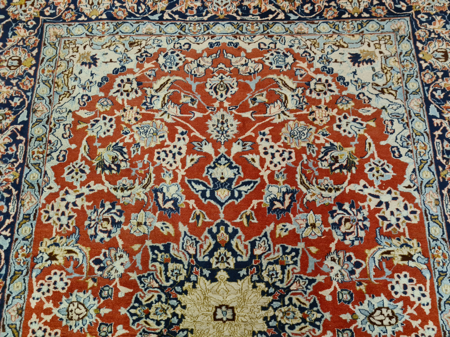 Perserteppich Orientteppich Handgeknüpfter Teppich Isfahan fein 212x155cm