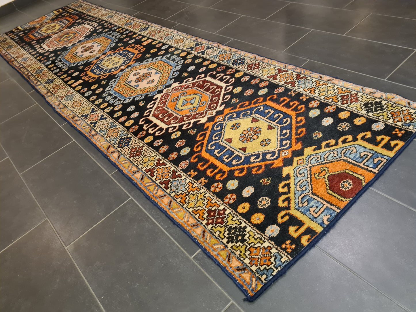 Perserteppich Orientteppich Handgeknüpfter Teppich Kazak Sammlerstück 360x107cm