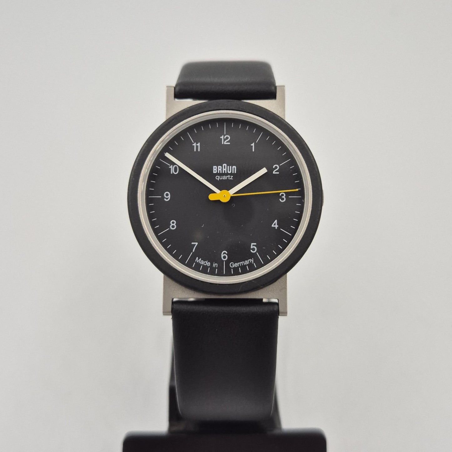 Braun AW10 Quartz Uhr – Klassisches Design „Made in Germany“