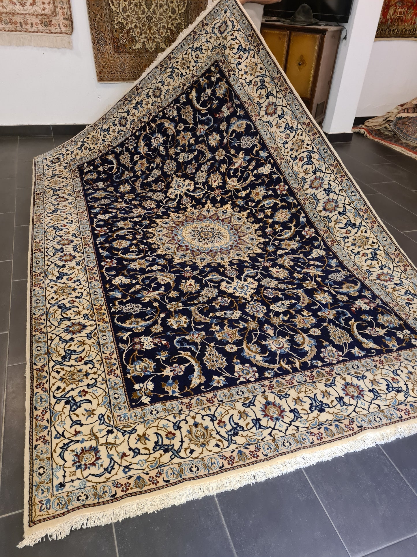 Perserteppich Orientteppich Handgeknüpfter Teppich Nain Royal 310x205cm