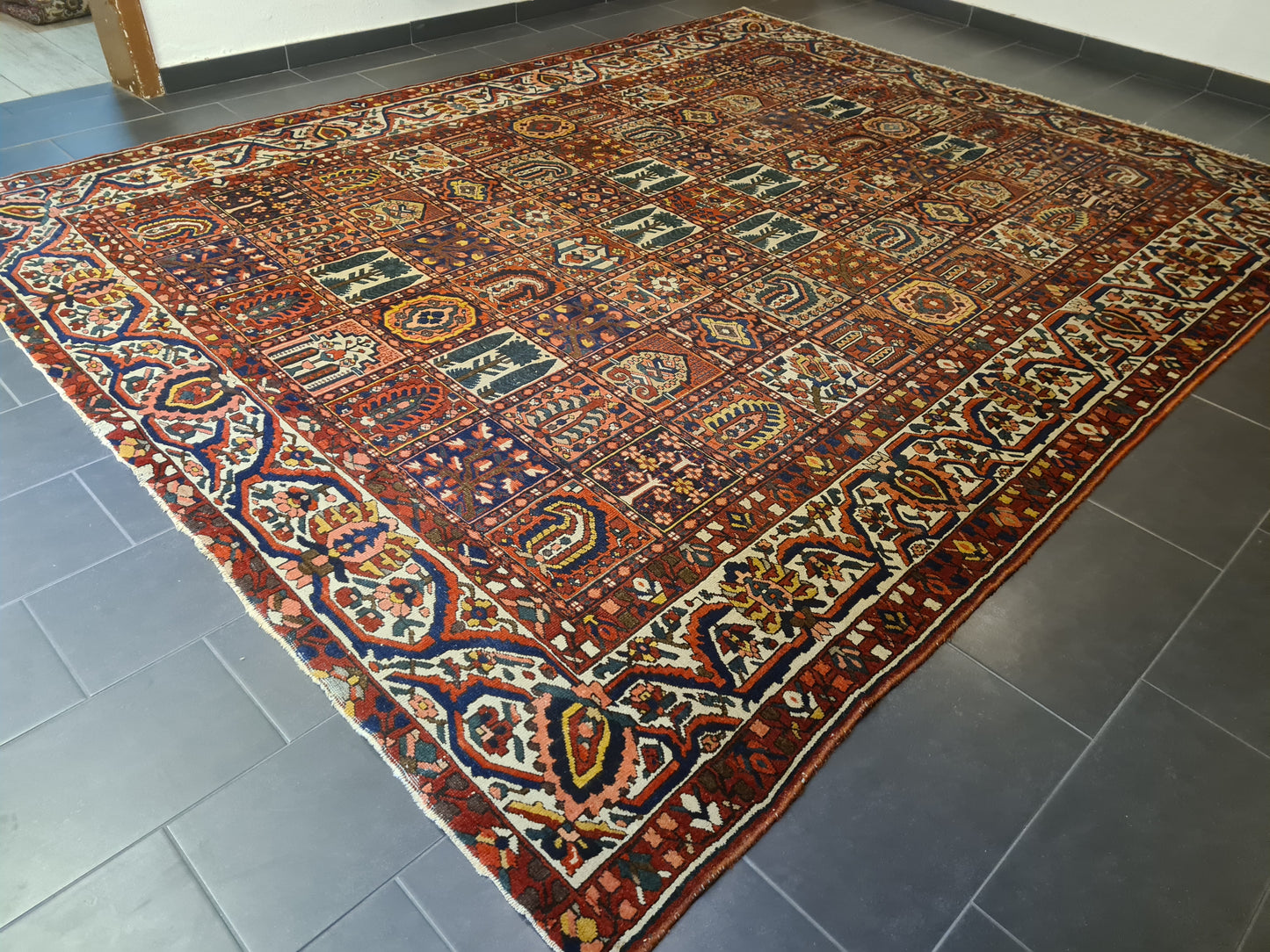 Perserteppich Orientteppich Handgeknüpfter Bachtiar Feldergarten Palast Teppich 390x305cm