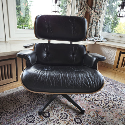 Original Eames Lounge Chair von Vitra – Ikone des modernen Designs