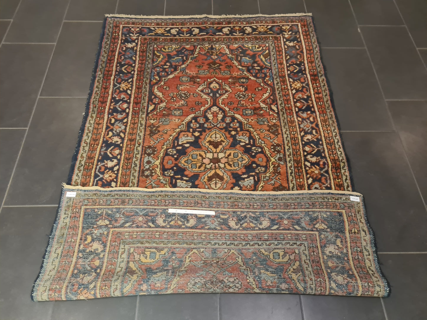 Perserteppich Orientteppich Handgeknüpfter Teppich Sarough Lillian Sammlerstück 209x128cm