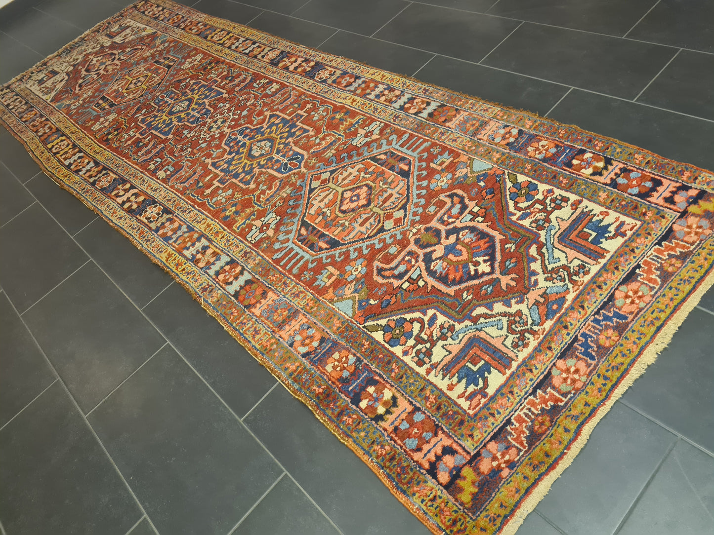 Perserteppich Orientteppich Antiker Teppich Handgeknüpfter Heris Läufer 367x120cm