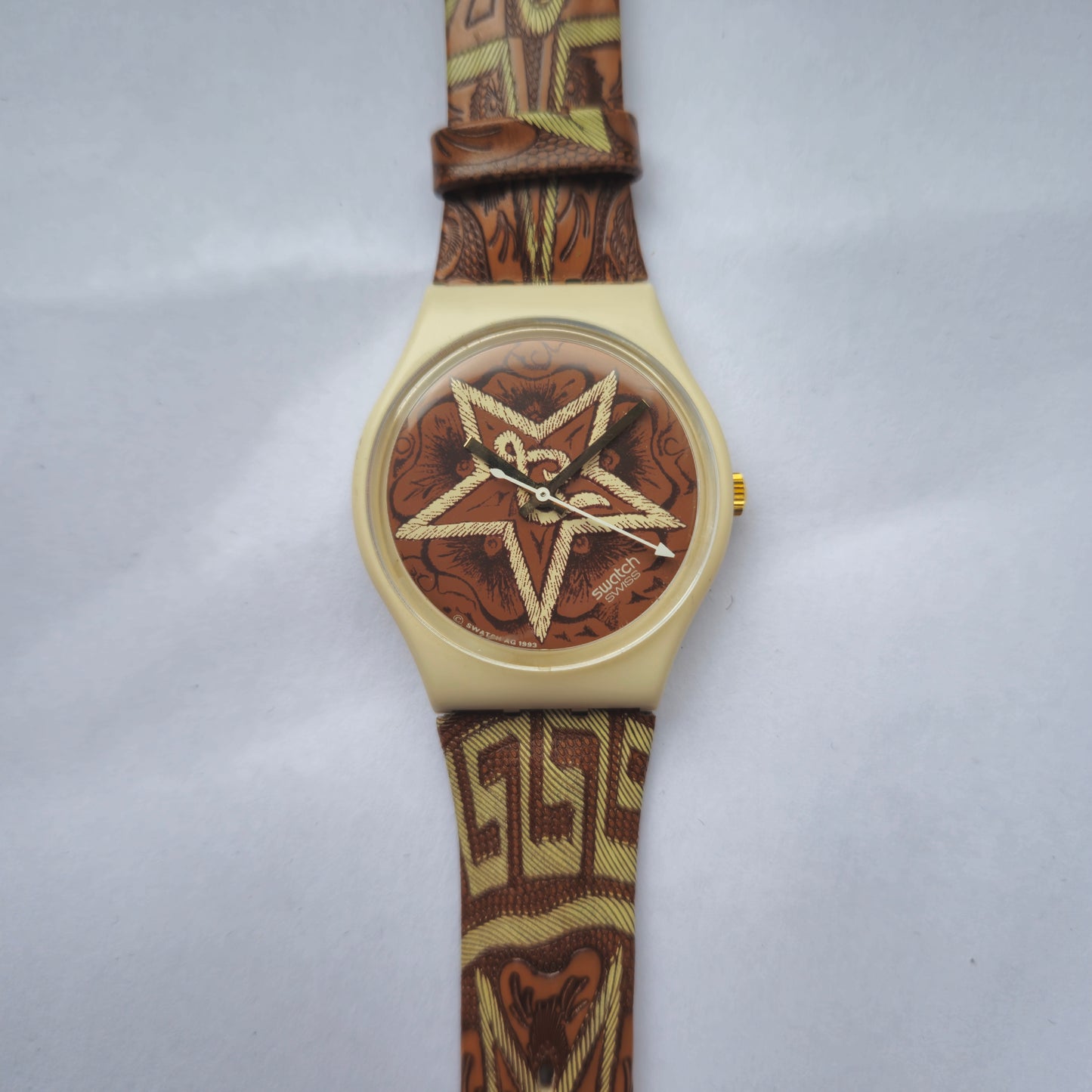 Swatch Armbanduhr – Exklusives Tribal-Design