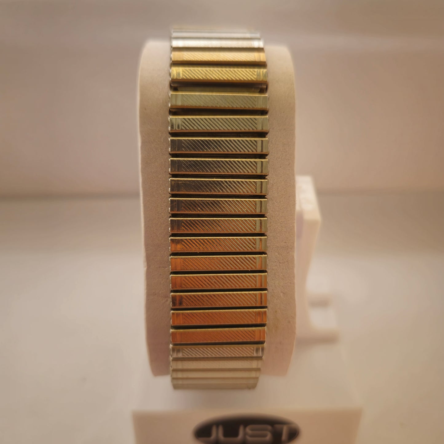 Street Herrenarmbanduhr – Klassisches Design in rechteckiger Form