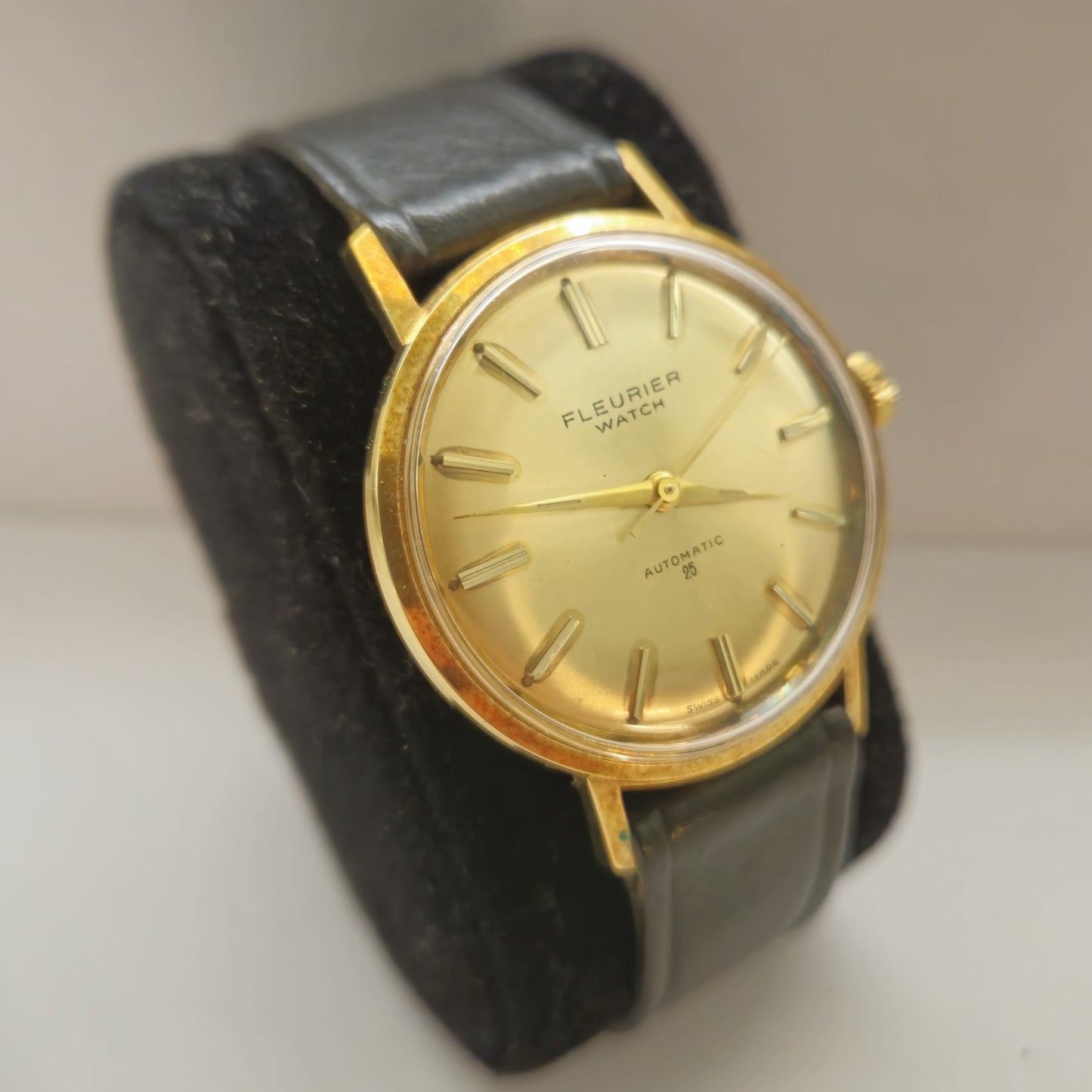 Klassische Fleurier Automatik Herrenuhr - Zeitlose Eleganz