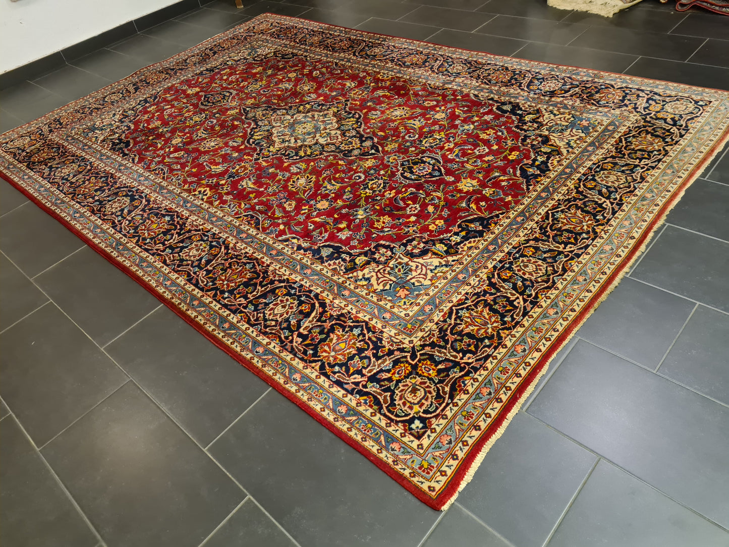 Perserteppich Orientteppich Handgeknüpfter Teppich Keshan Royal 390x300cm