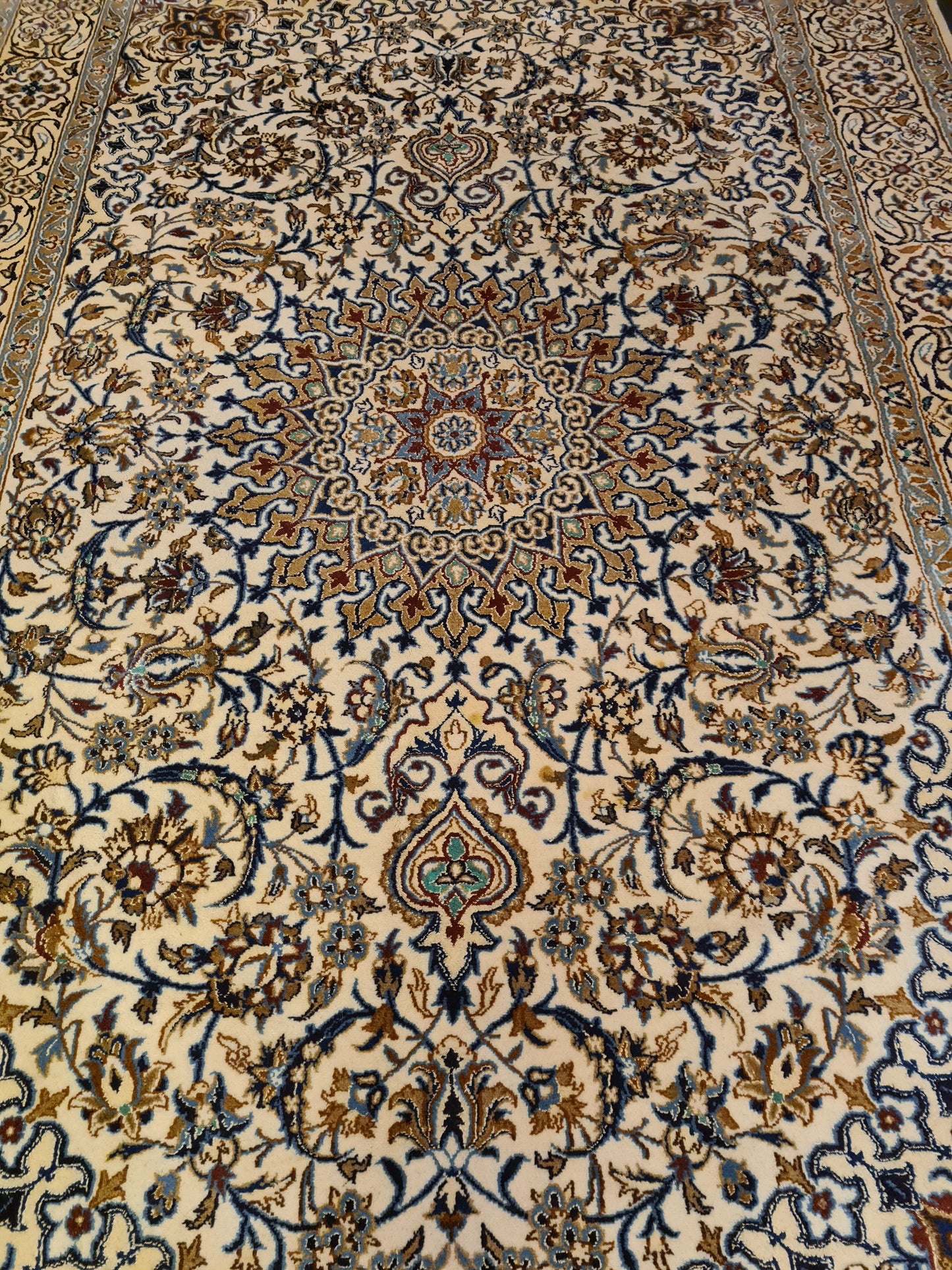 Perserteppich Orientteppich Handgeknüpfter Teppich Nain fein 305x200cm