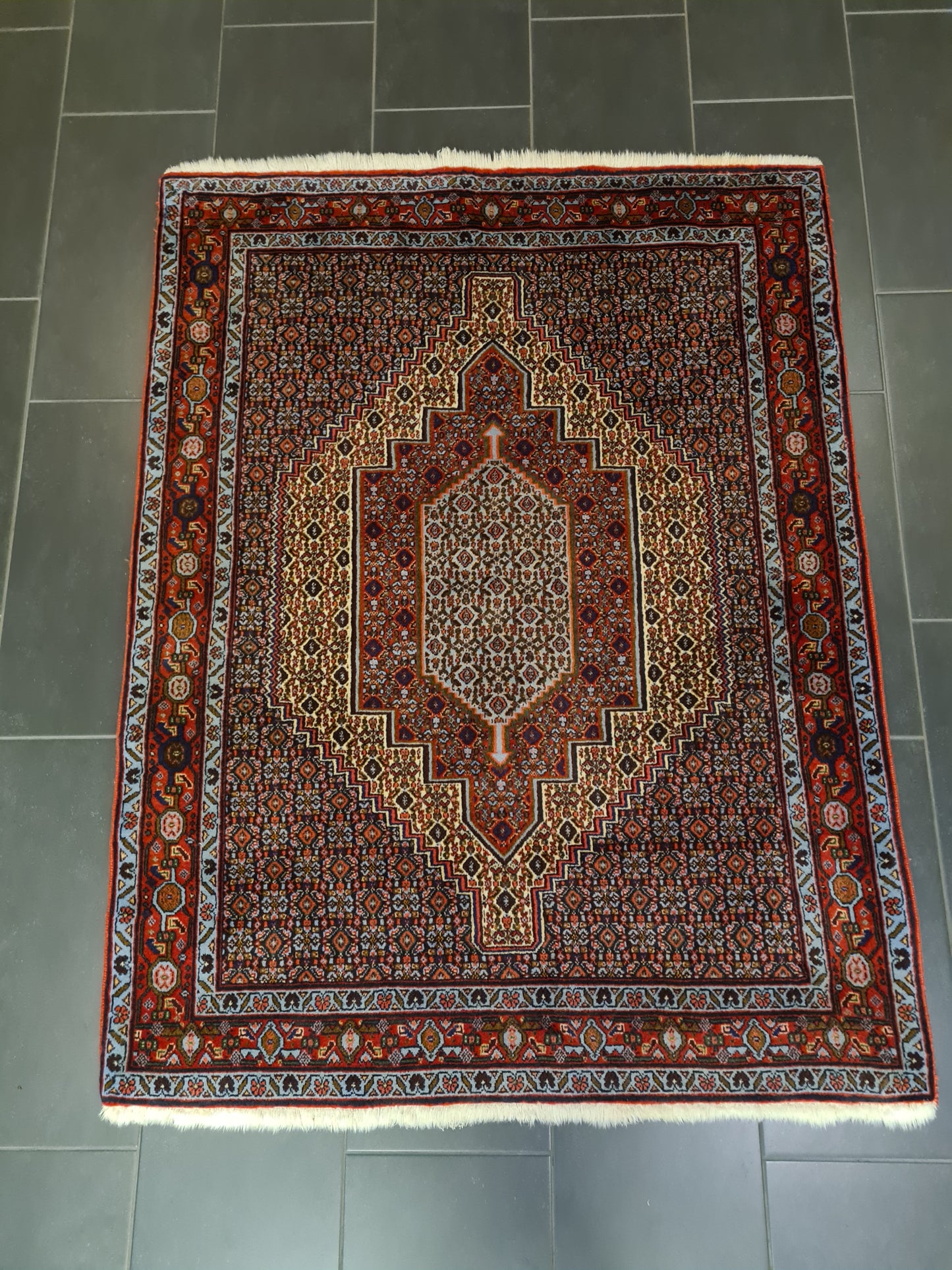 Perserteppich Orientteppich Handgeknüpfter Teppich Senneh Bidjar 163x124cm