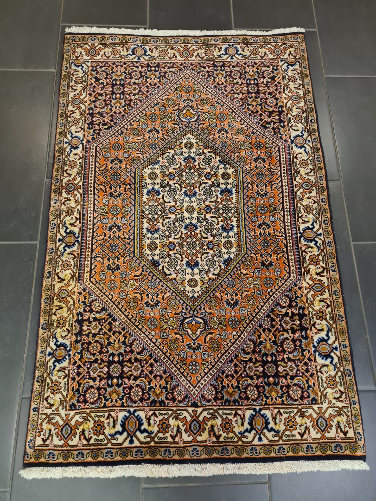 Perserteppich Orientteppich Handgeknüpfter Teppich Bidjar 135x83cm