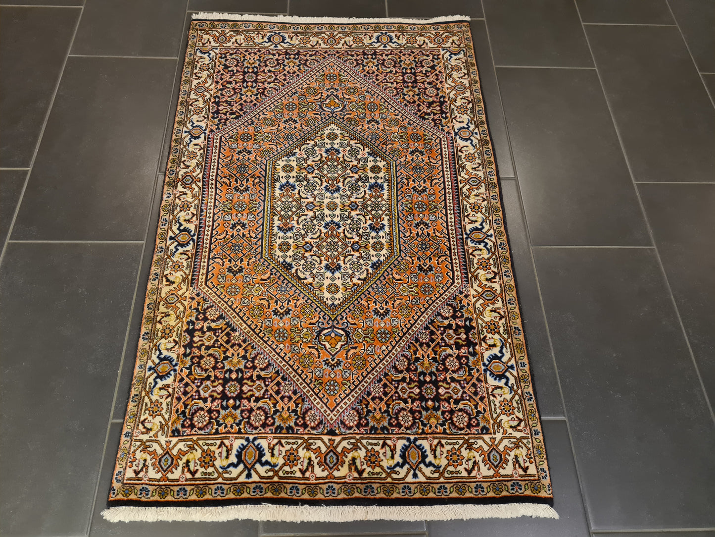 Perserteppich Orientteppich Handgeknüpfter Teppich Bidjar 135x83cm