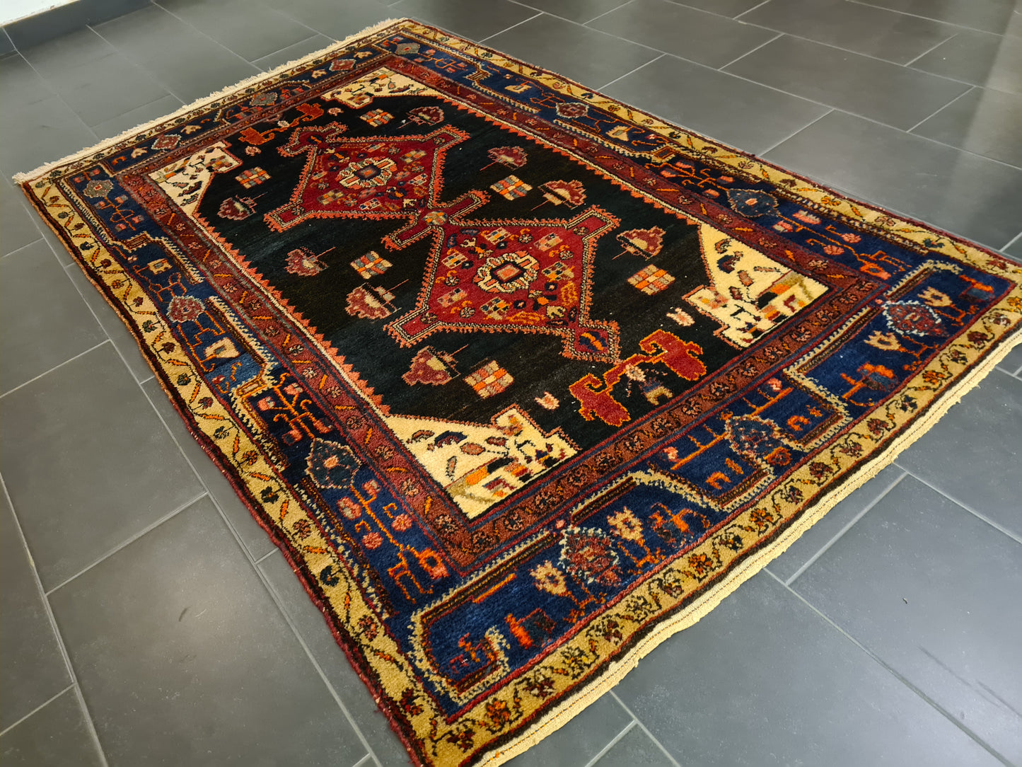 Perserteppich Orientteppich Handgeknüpfter Teppich Hamedan Antik 239x145cm