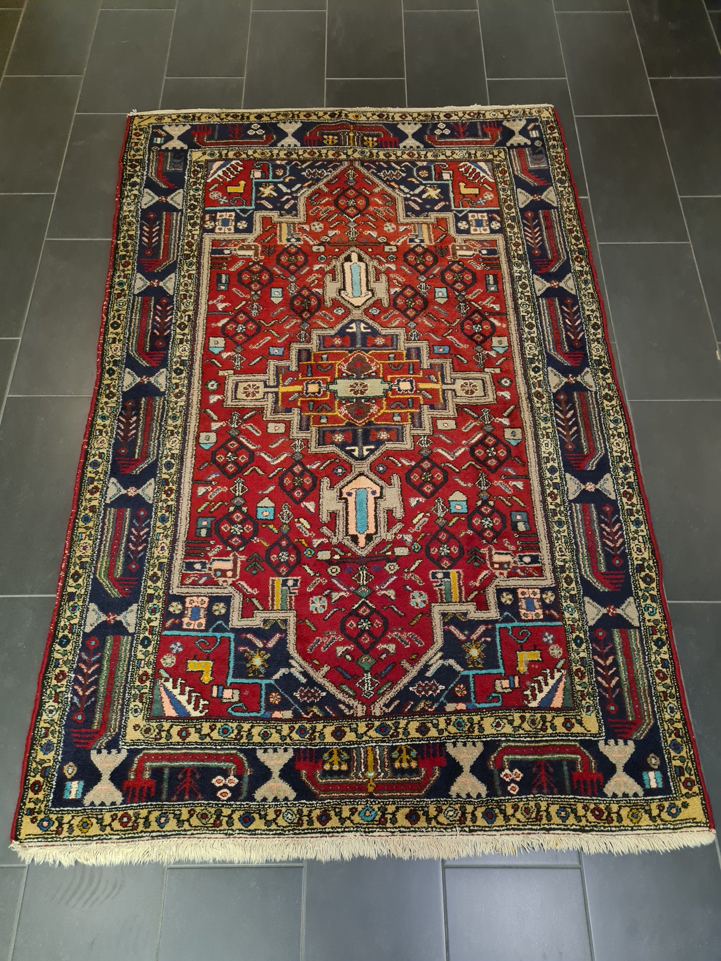 Perserteppich Orientteppich Handgeknüpfter Teppich Malaya 242x156cm