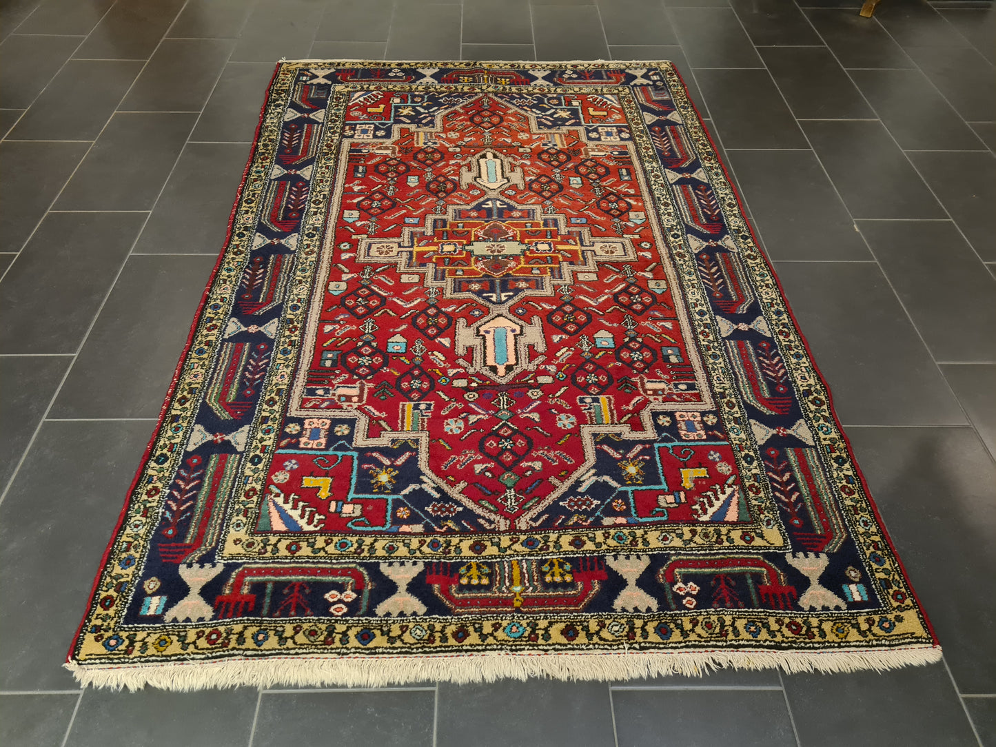 Perserteppich Orientteppich Handgeknüpfter Teppich Malaya 242x156cm