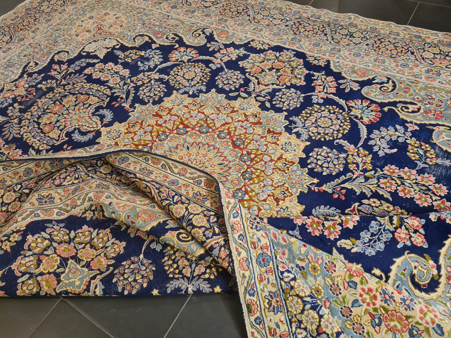 Perserteppich Orientteppich Handgeknüpfter Teppich Kirman 412x295cm