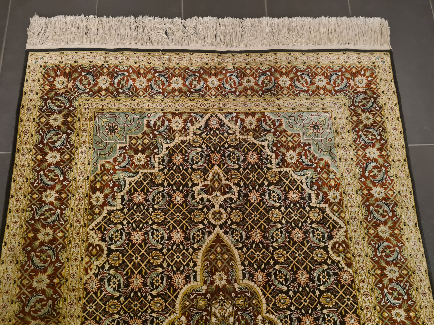 Perserteppich Orientteppich Handgeknüpfter Seidenteppich China Isfahan 190x125cm