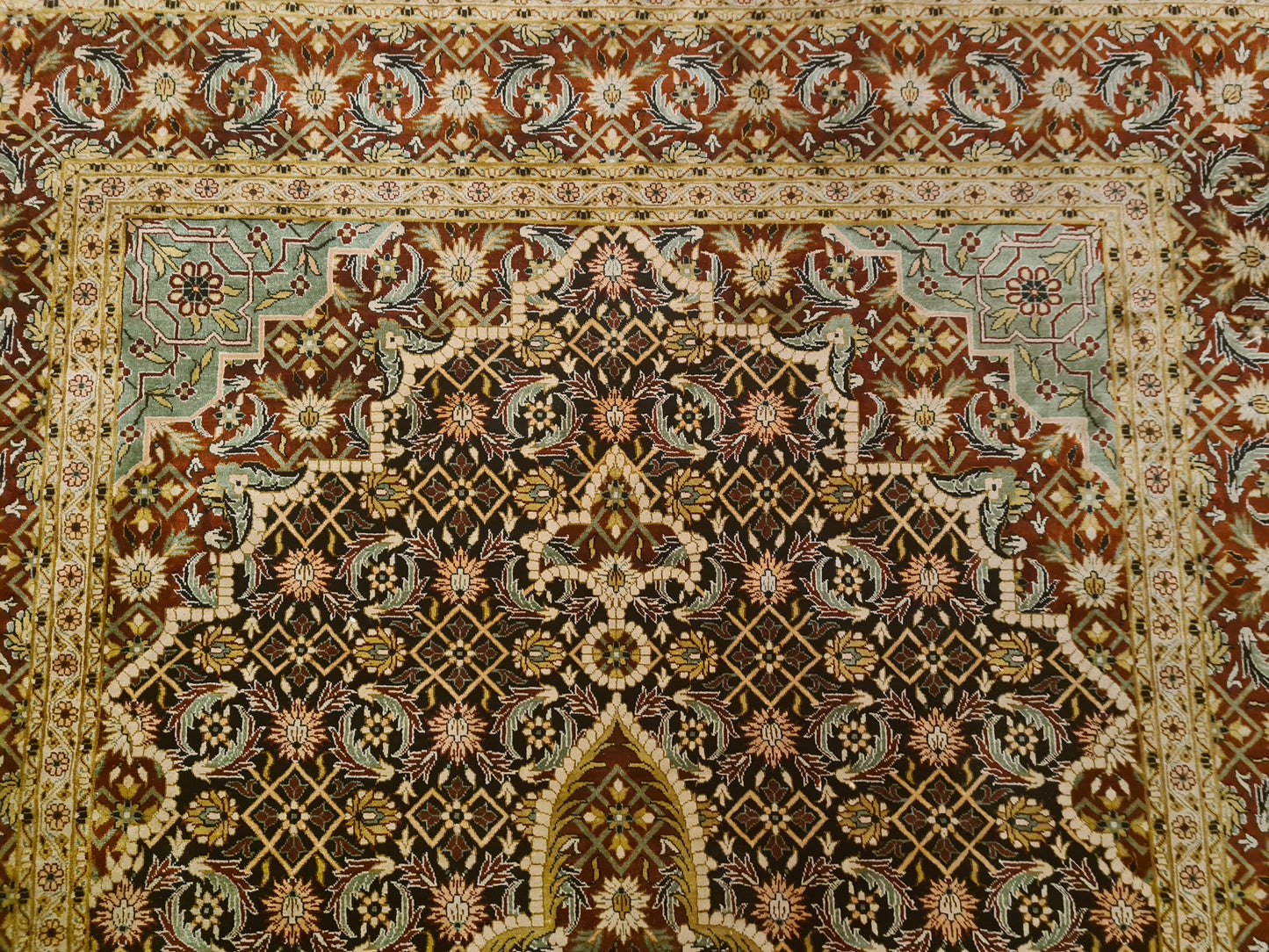 Perserteppich Orientteppich Handgeknüpfter Seidenteppich China Isfahan 190x125cm