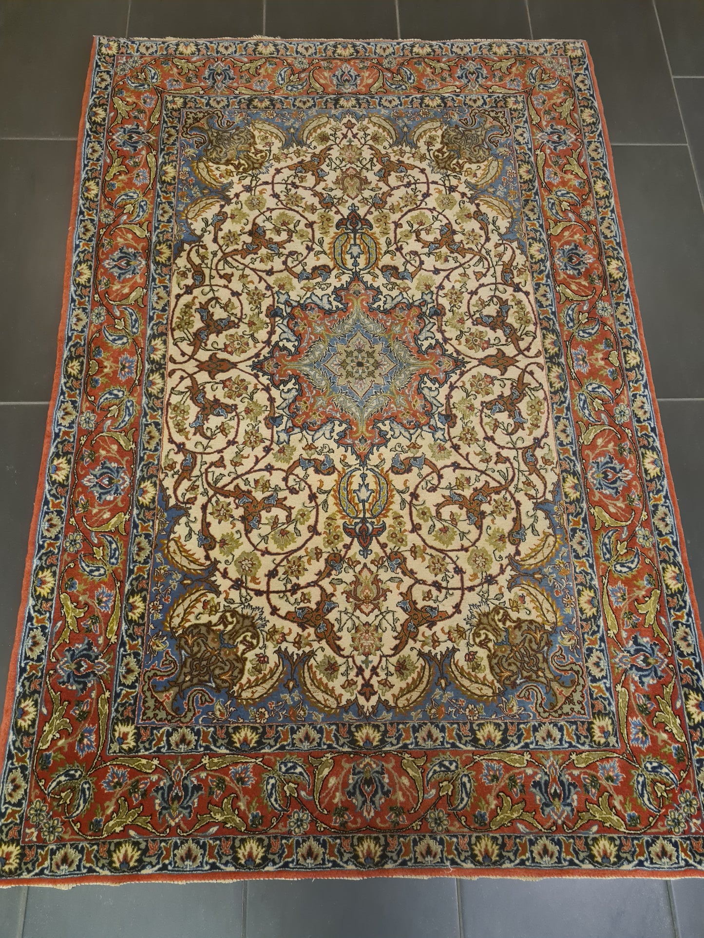 Perserteppich Orientteppich Handgeknüpfter Teppich Isfahan fein 165x109cm