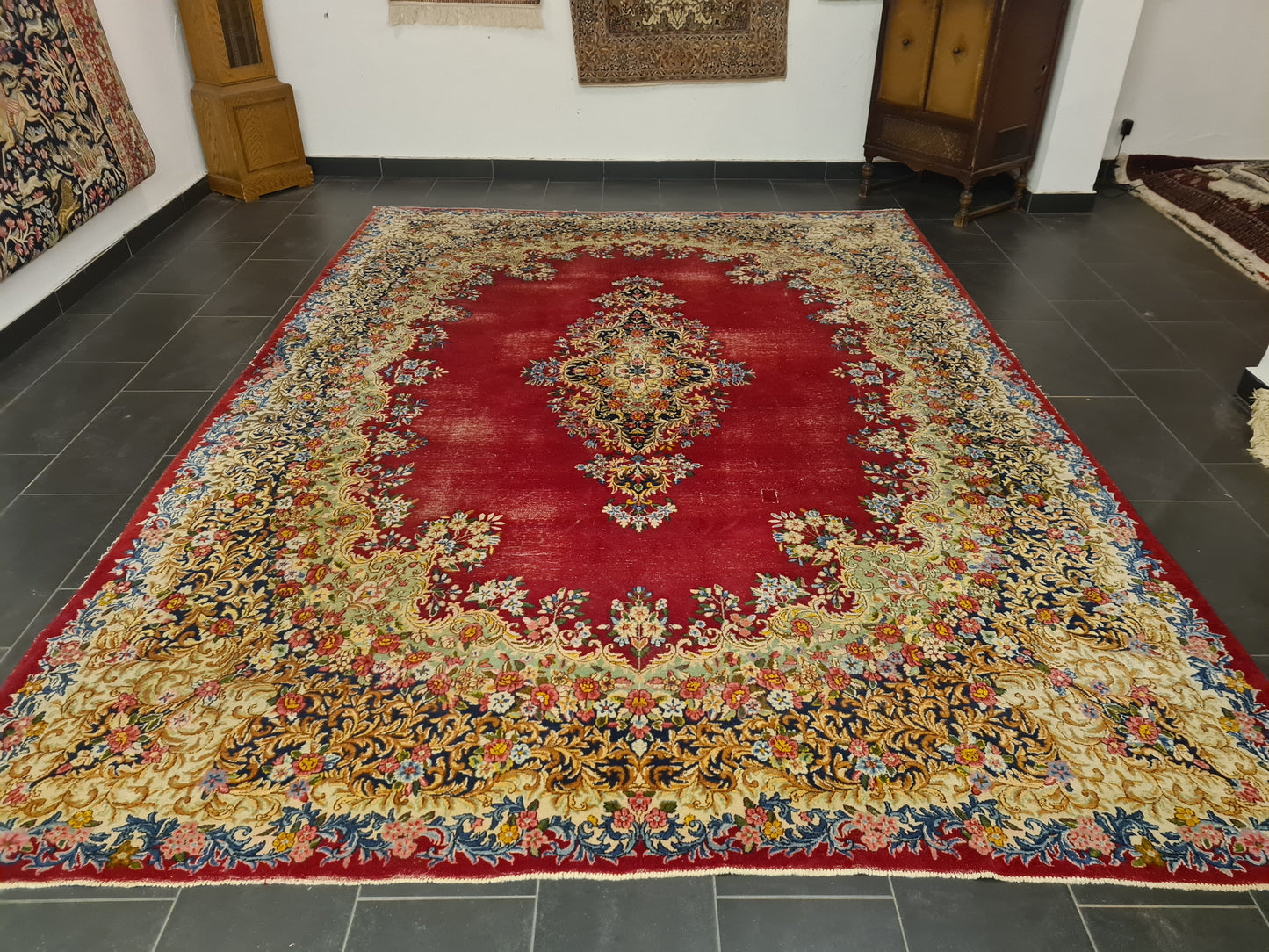 Perserteppich Orientteppich Handgeknüpfter Teppich Laver Kirman 373x267cm