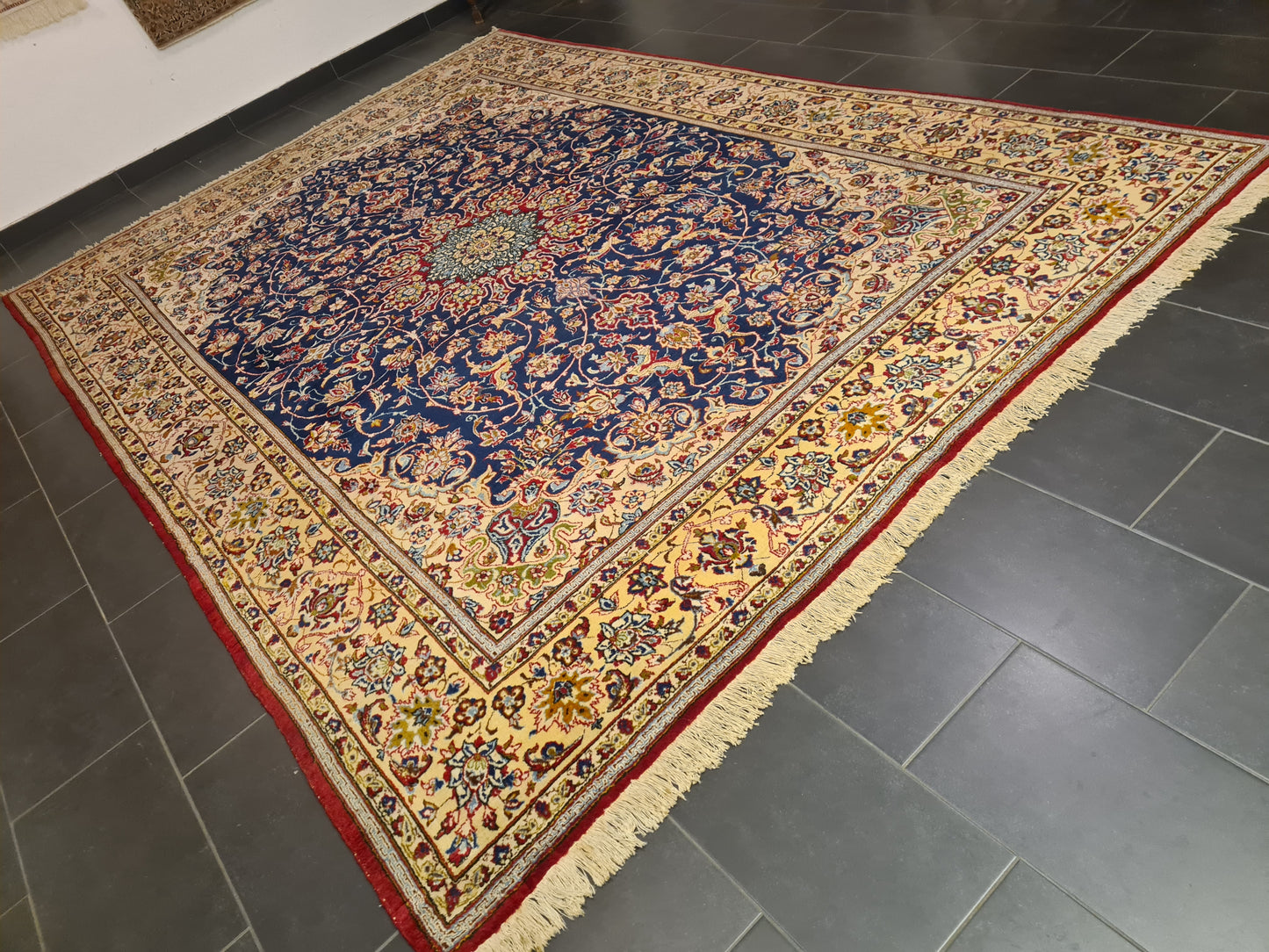 Perserteppich Orientteppich Handgeknüpfter Teppich Keshan Royal 375x260cm