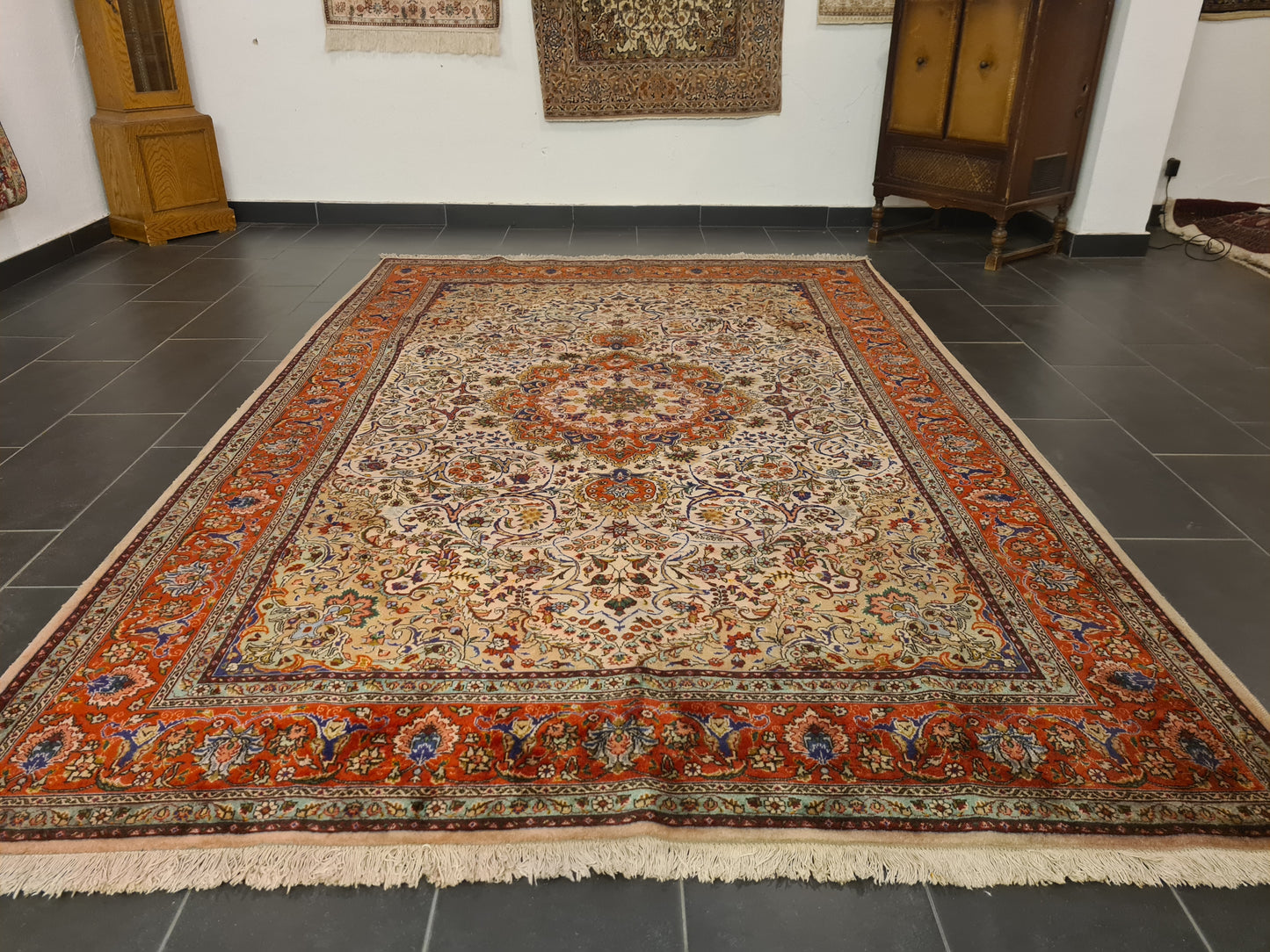 Perserteppich Orientteppich Handgeknüpfter Teppich Täbris 310x200cm