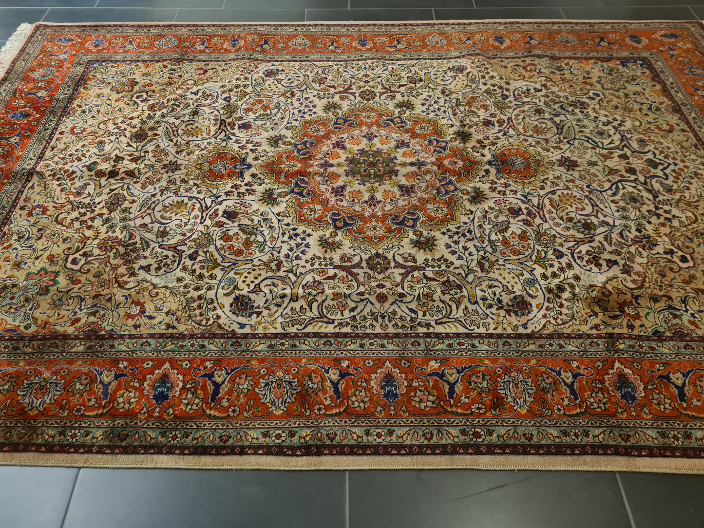 Perserteppich Orientteppich Handgeknüpfter Teppich Täbris 310x200cm