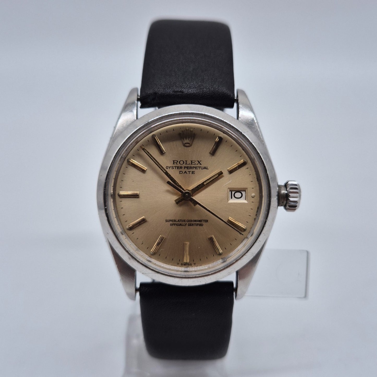 Klassische Rolex Oyster Perpetual Date – Eleganz trifft Präzision