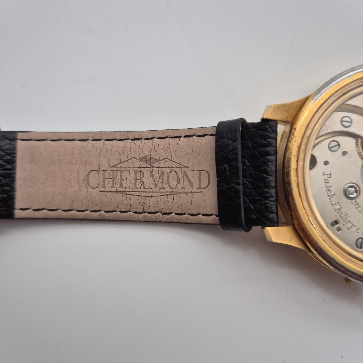 Klassische Patek Philippe Geneve – Elegante Handaufzugsuhr mit Vintage-Charme