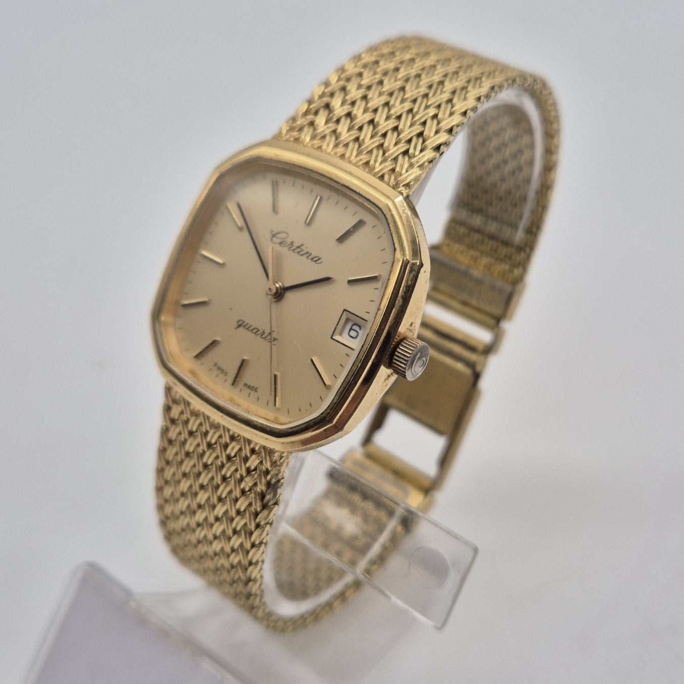 Elegante Certina Damenuhr – Zeitloses Design in Gold